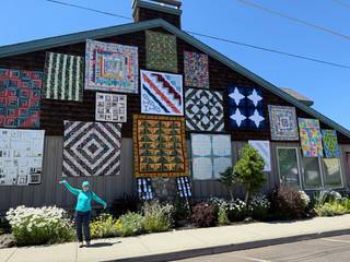 Washington State and Sisters Outdoor Quilt Show